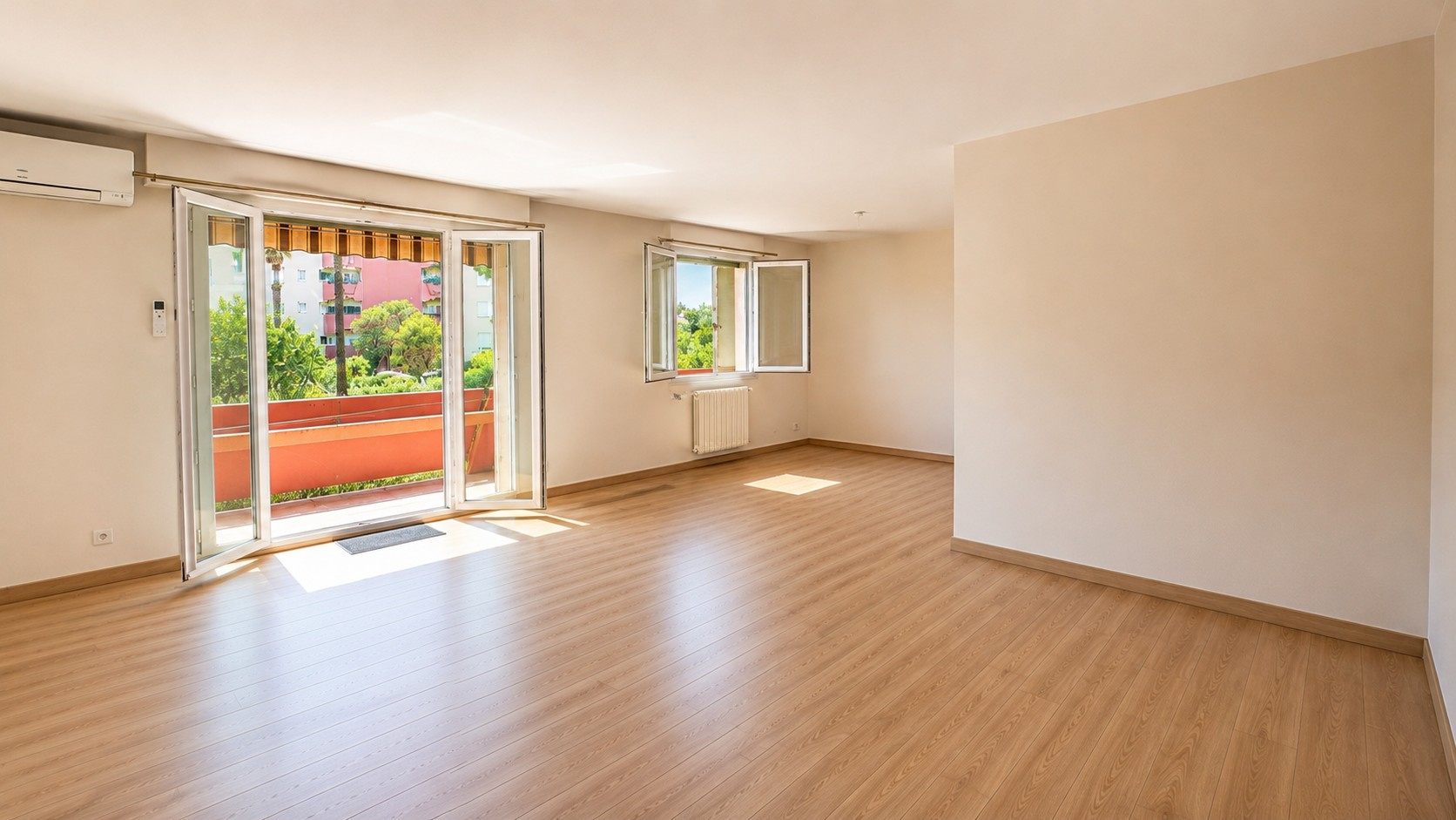 Appartement 4 pièces 77 m² · à Hyères · 77 m² · 390 000 €